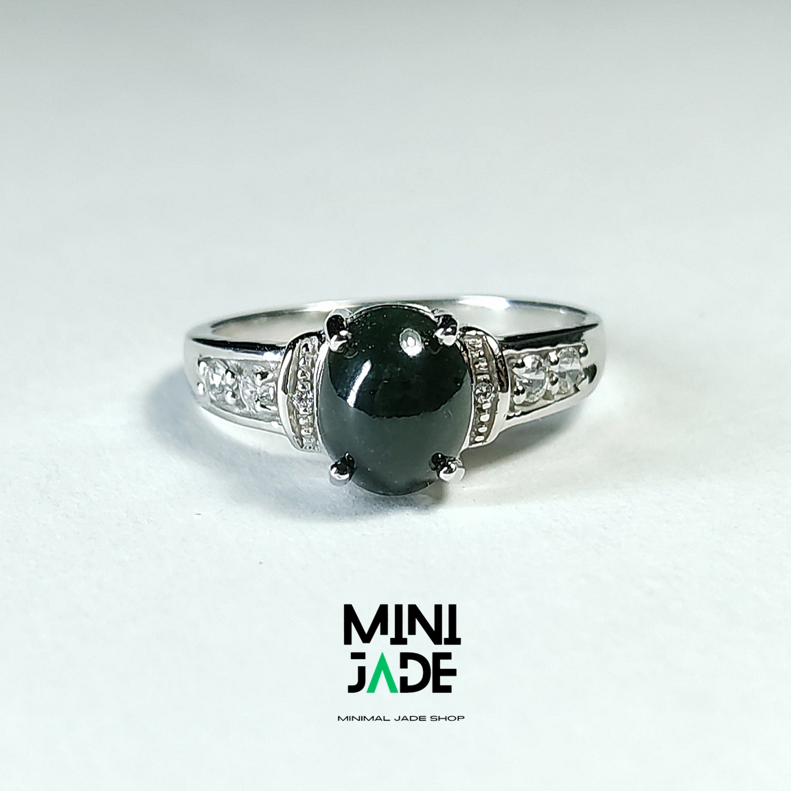 แหวนหยกพม่า สีdark green สวยเท่ ตัวเรือนเงิน925แท้