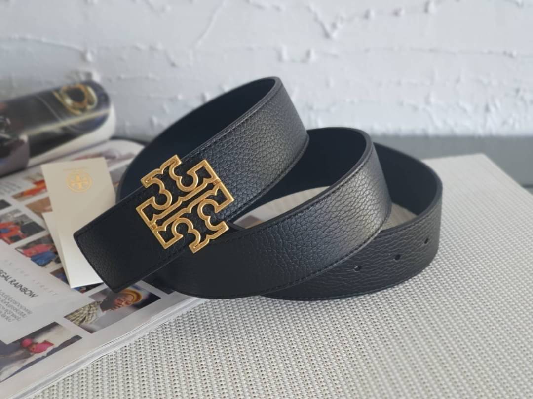 Tory Burch Britten 1.5" Reversible Logo Belt Pebble Leather