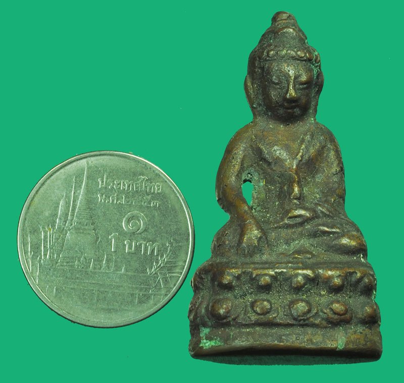 39664 พระกริ่ง ไม่เก่ามาก เป็นพระเล่นแค่ชอบ ไม่ทราบที่และปี
