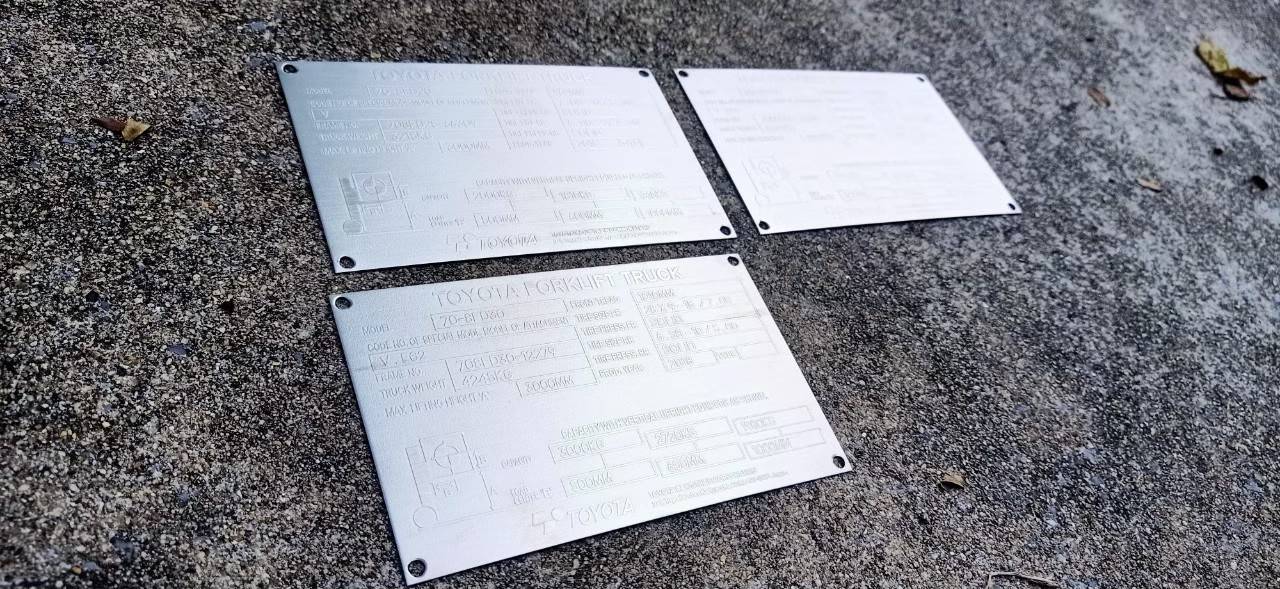 ป้ายเลเซอร์มาร์คเนมเพลต ป้ายติดเครื่องจักร