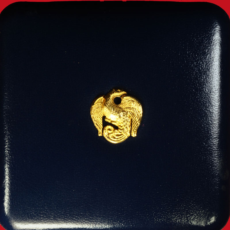 *36421 เหรีญที่รุะลึกพระราชพิธีถวายพระเพลิงพระบรมศพ สมเด็จย่า ปี 2539 เนื้อเงิน กล่องกรมธนารักษ์ 5