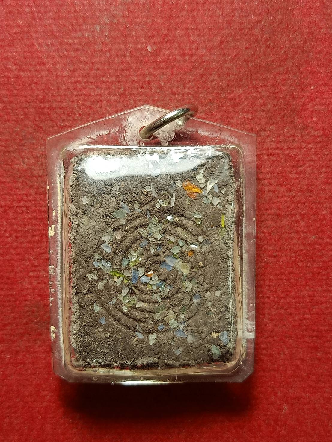 พระผงรูปเหมือนหลวงพ่อจำเนียร เนื้อดินเจ็ดป่าช้า วัดถ้ำเสือ จ.กระบี่ (SKU-10738)