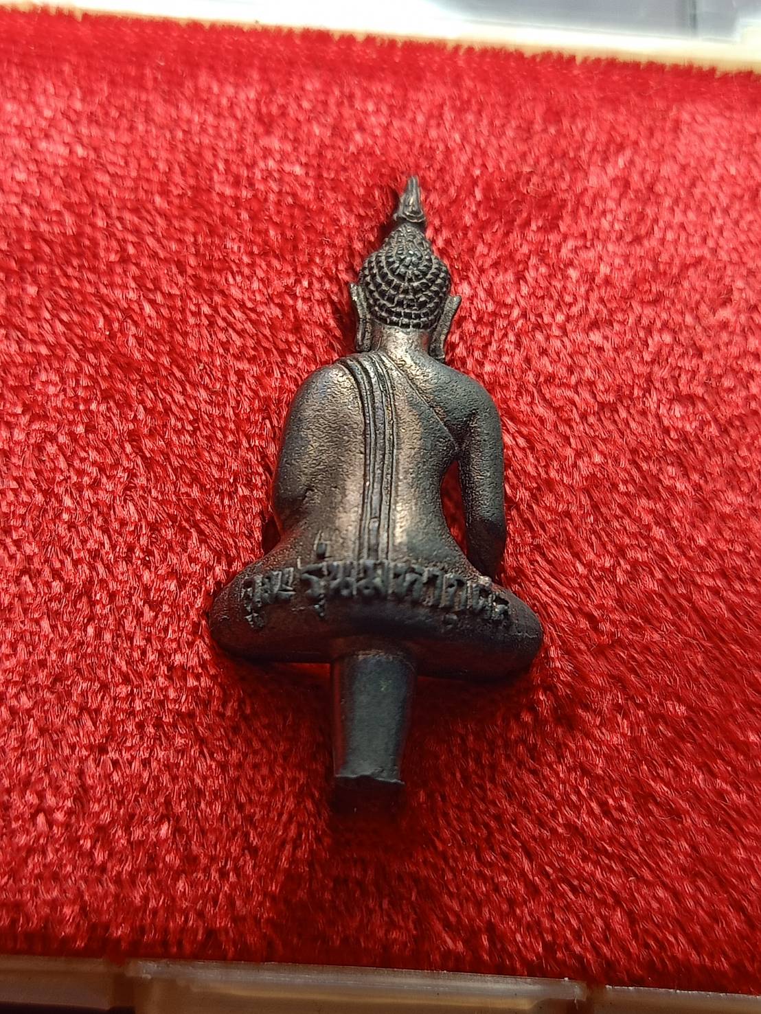 พระยอดธงหลวงพ่อคูณ รุ่นคูณมหากุศล วัดบ้านไร่ จ.นครราชสีมา ออกวัดพระศรีรัตนศาสดาราม พร้อมกล่อง (SKU-12926)