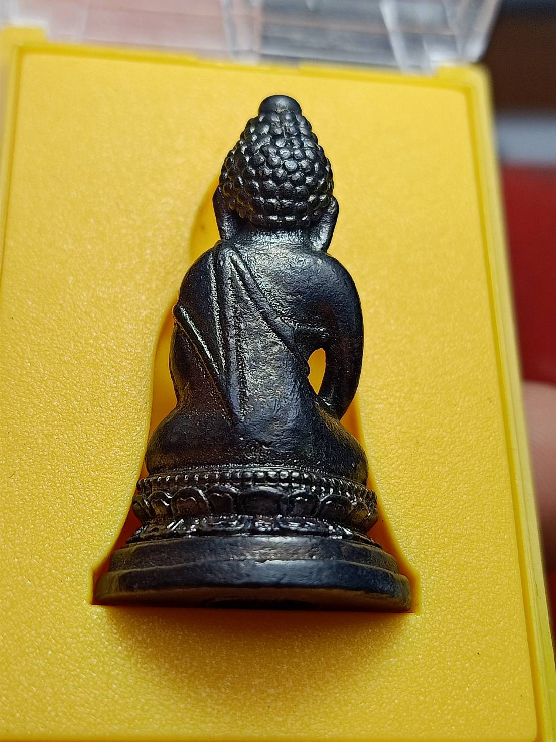 พระกริ่ง 72 พรรษา รัชกาลที่ 9 พระพุทธนวมมหาราชายุจฉับปริวัตนมงคล พร้อมกล่อง (SKU-12554)