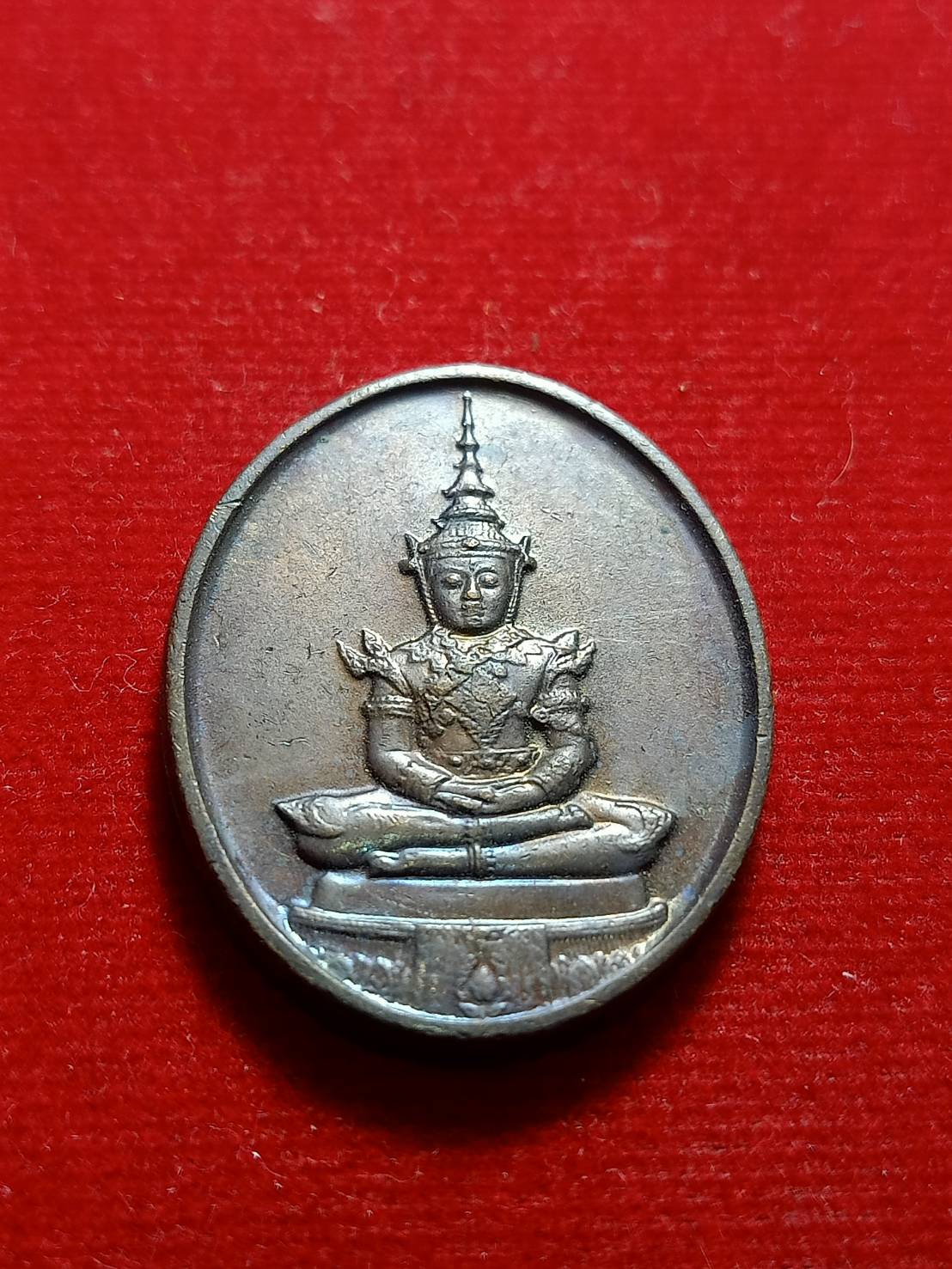 เหรียญพระแก้วมรกต ฉลองวัดพระศรีรัตนศาสดาราม ปี 2525 (SKU-05930)