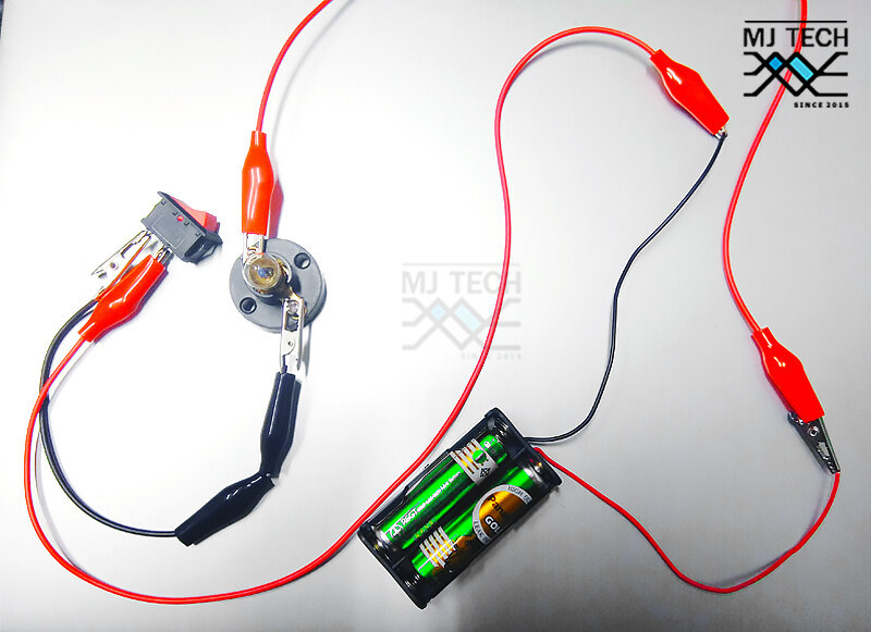 ชุดสอนวงจรไฟฟ้า แสงสว่าง ไฟกระแสตรง DC สำหรับนักเรียน ( ครบชุด )