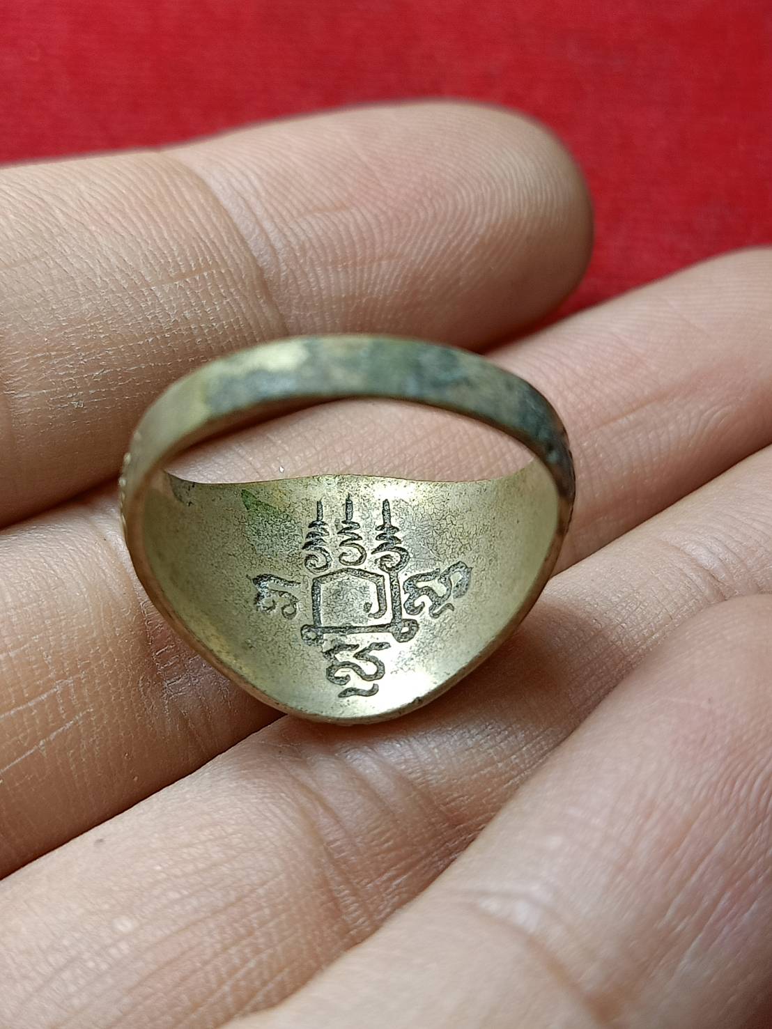 แหวนหลวงพ่อเชิญ วัดโคกทอง จ.อยุธยา (SKU-08774)