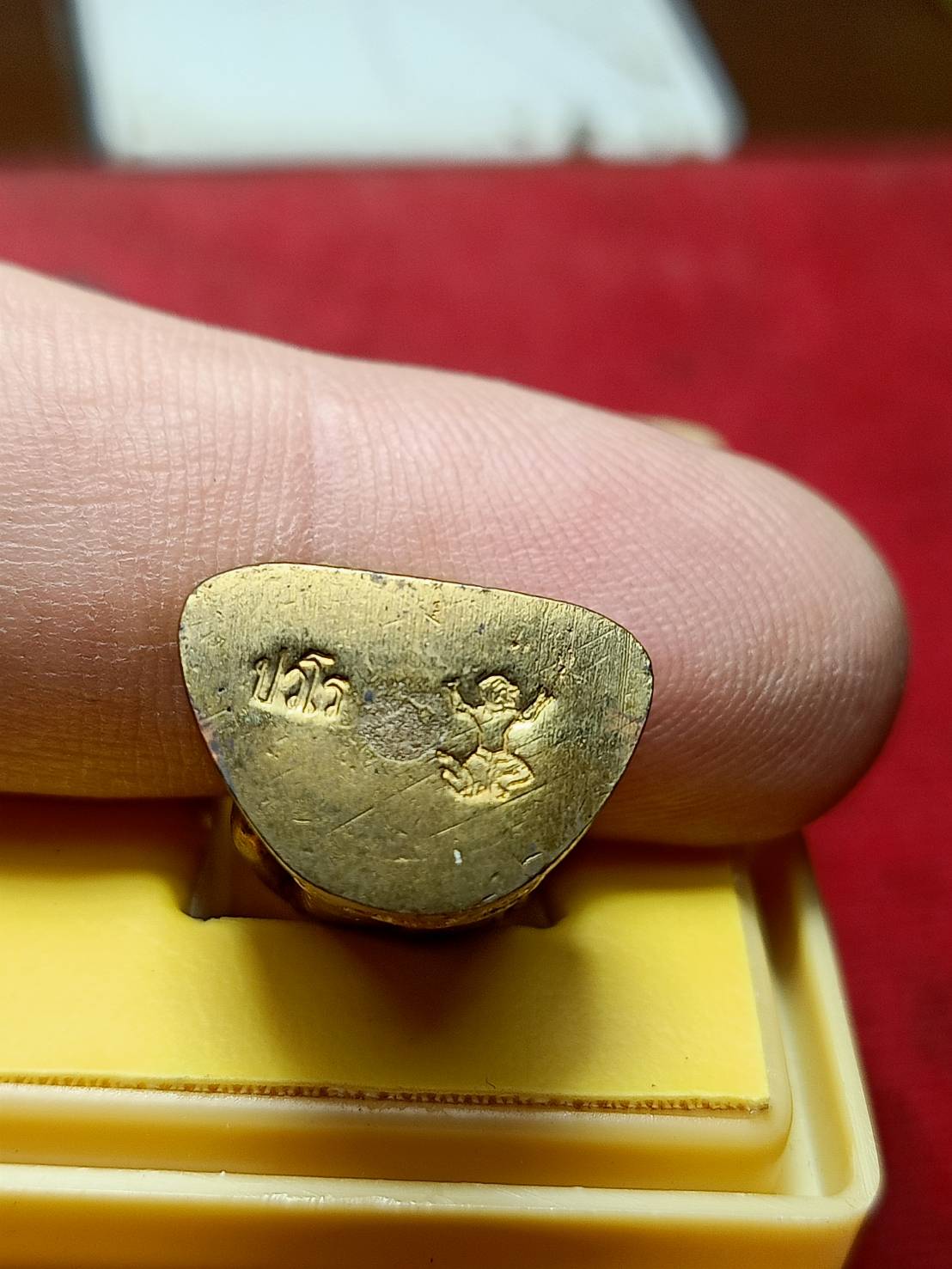 รูปหล่อหลวงพ่อขวัญ วัดเทพสิทธิการาม(บ้านไร่) จ.พิจิตร ปี 2547 พร้อมกล่อง (SKU-11856)