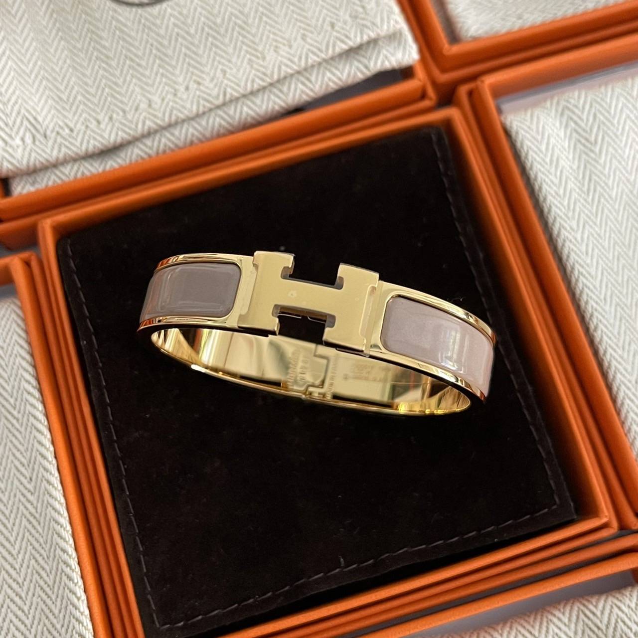 Hermes Clic Clac Size Pm