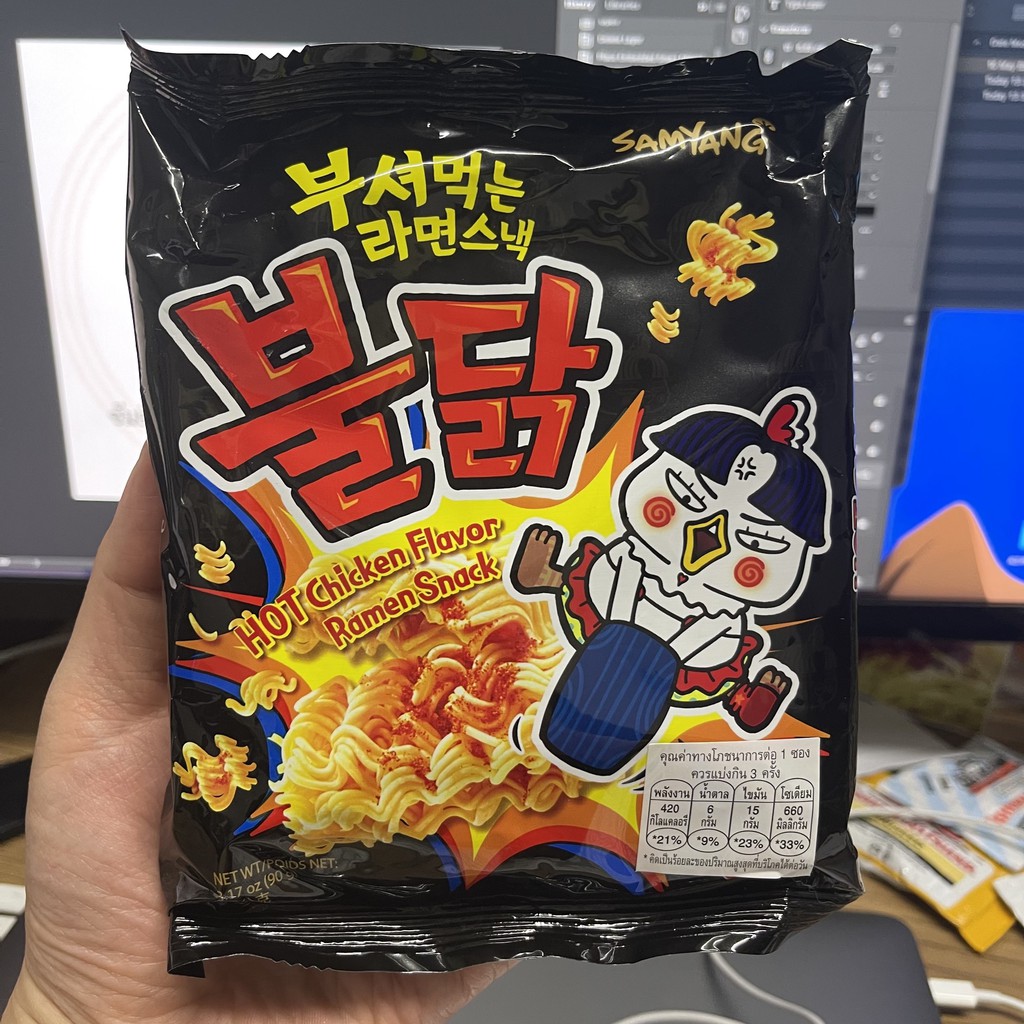 ซัมยัง ขนมบะหมี่อบกรอบ กลิ่นไก่เผ็ด 90 กรัม Samyang Buldak Hot Chicken Ramen Snack 90 g.