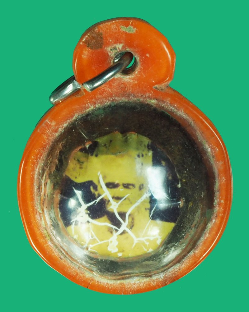 ขายแล้ว*40371 รูปถ่ายหลังลูกอม เลี่ยมพลาสติกเก่าหลายสิบปี ไม่ทราบที่และปีสร้าง 12