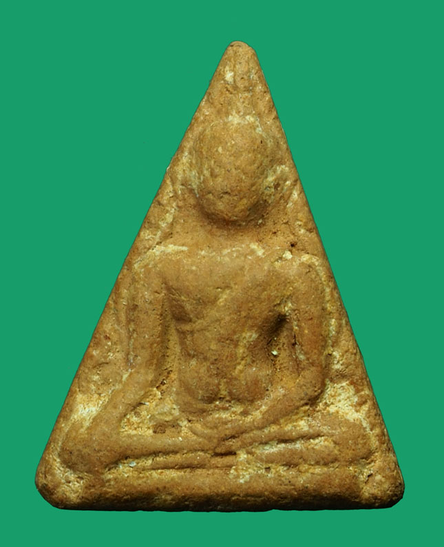 ขายแล้ว*35036 พระนางพญาค่ายอดิศร ปี 2514 เนื้อดิน(หลวงพ่อกวย วัดโฆษิตราราม ร่วมปลุกเสก) 9.1