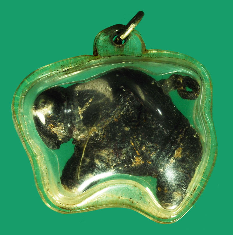 ขายแล้ว*35365 วัวธนูลงรักถักเชือกเลี่ยมพลาสติกเก่า ไม่ทราบที่และปีสร้า่ง 12