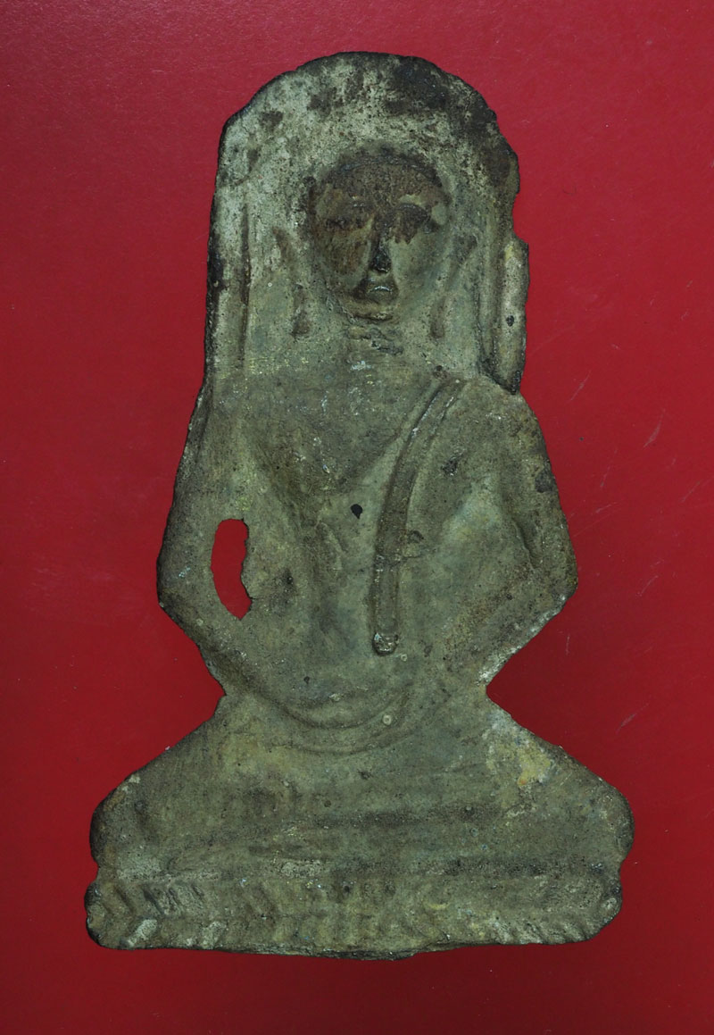 *30688พระเชียงแสน เดียว ปางสมาธิ พิมพ์พระอัครสาวก หลังซุ้มเสมา ฐานเตี้ยบัวก้างปลา ไม่มีพระเมาลี จ.เชียงราย 30