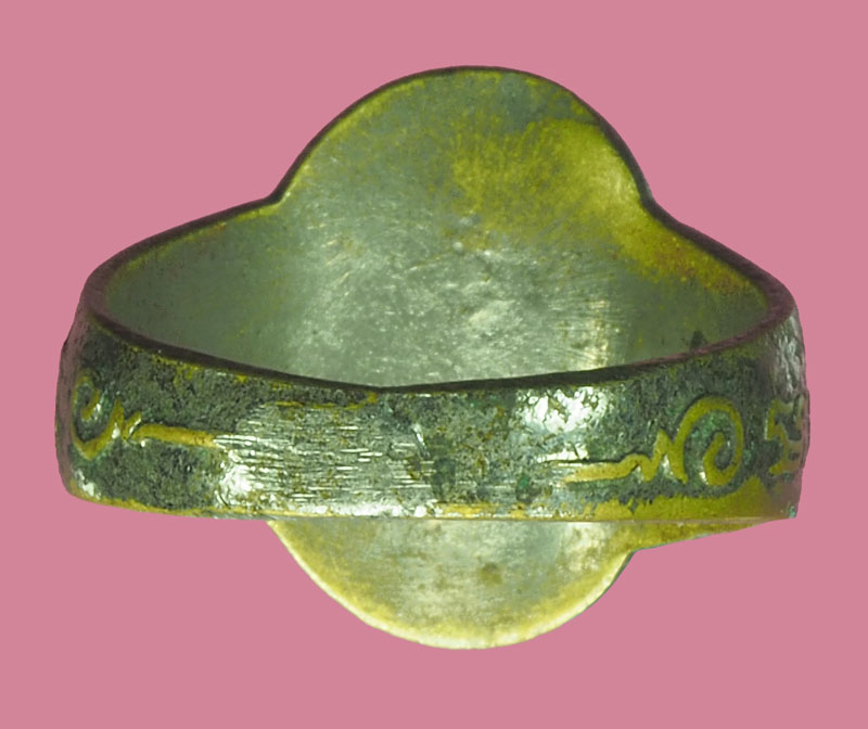 *38939 แหวนหลวงพ่อผัน แปดอา วัดราษฏร์เจริญ สระบุรี ชุบนิเกิล 81