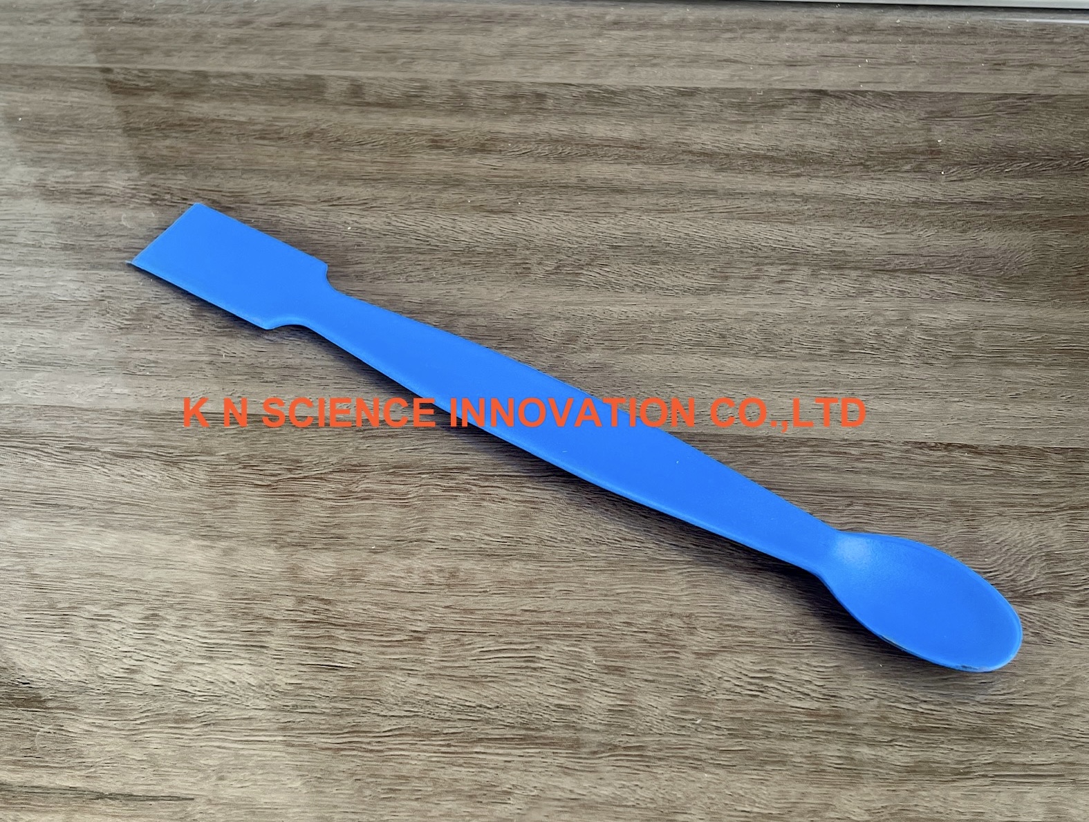 Spatula Consists,POLYLAB ,P.P 200 mm,ข้างหนึ่งช้อน,พาย 81302