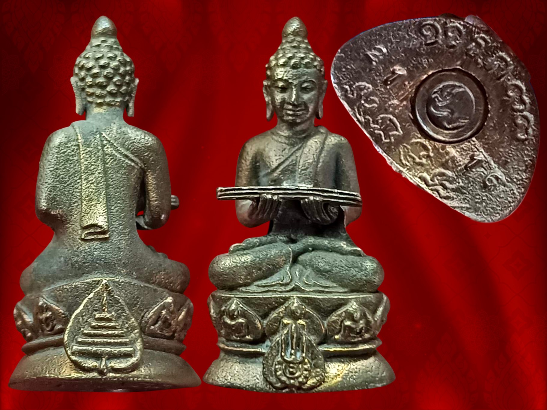 พระกริ่งปรมานุชิตชิโนรส วัดพระเชตุพนวิมลมังคลาราม ปี 2533 เนื้อนวะ พร้อมกล่องเดิม หายากสุดๆ ( ในหลวงเสด็จเททอง) งามและหายากสุดๆ ครับ