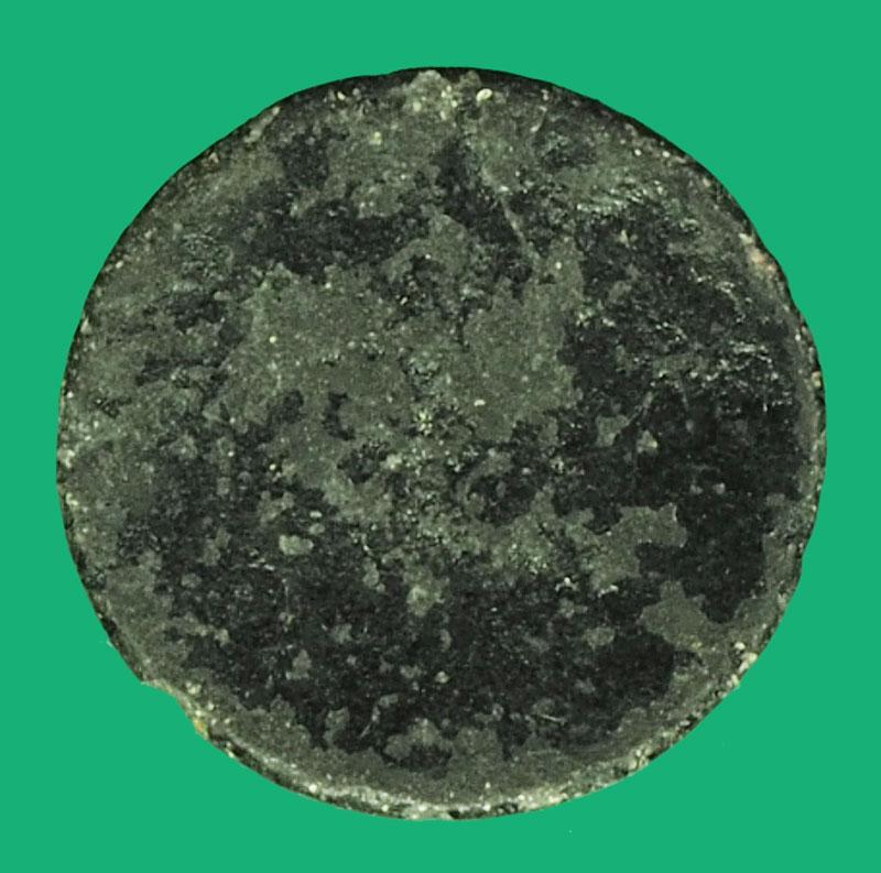 *40437 พระผงจันทร์ลอย เนื้อผงใบลาน เก่าพอมีอายุ ไม่ทราบที่และปีสร้าง 3