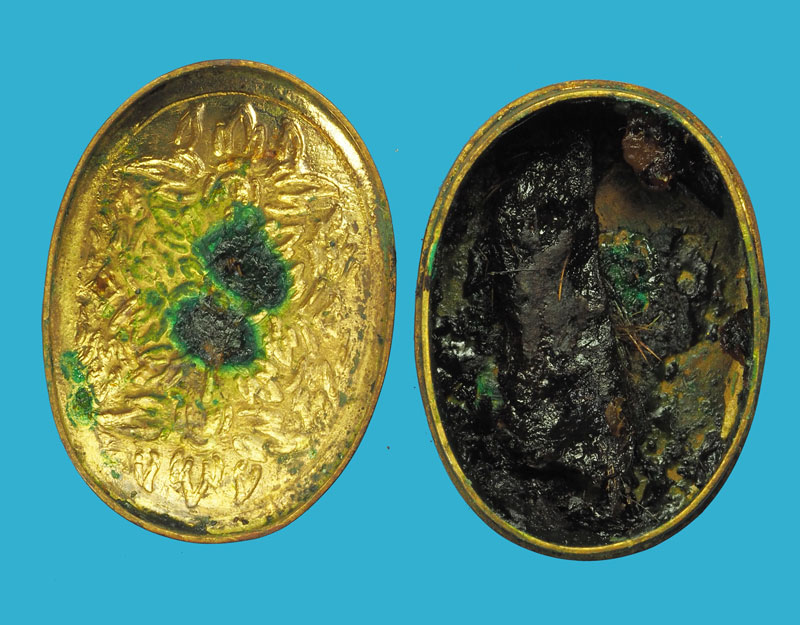 *33342 ตลับสีผึ้ง หลวพ่อทาบ วัดกระบก ขึ้นผึ้ง ระยอง 12