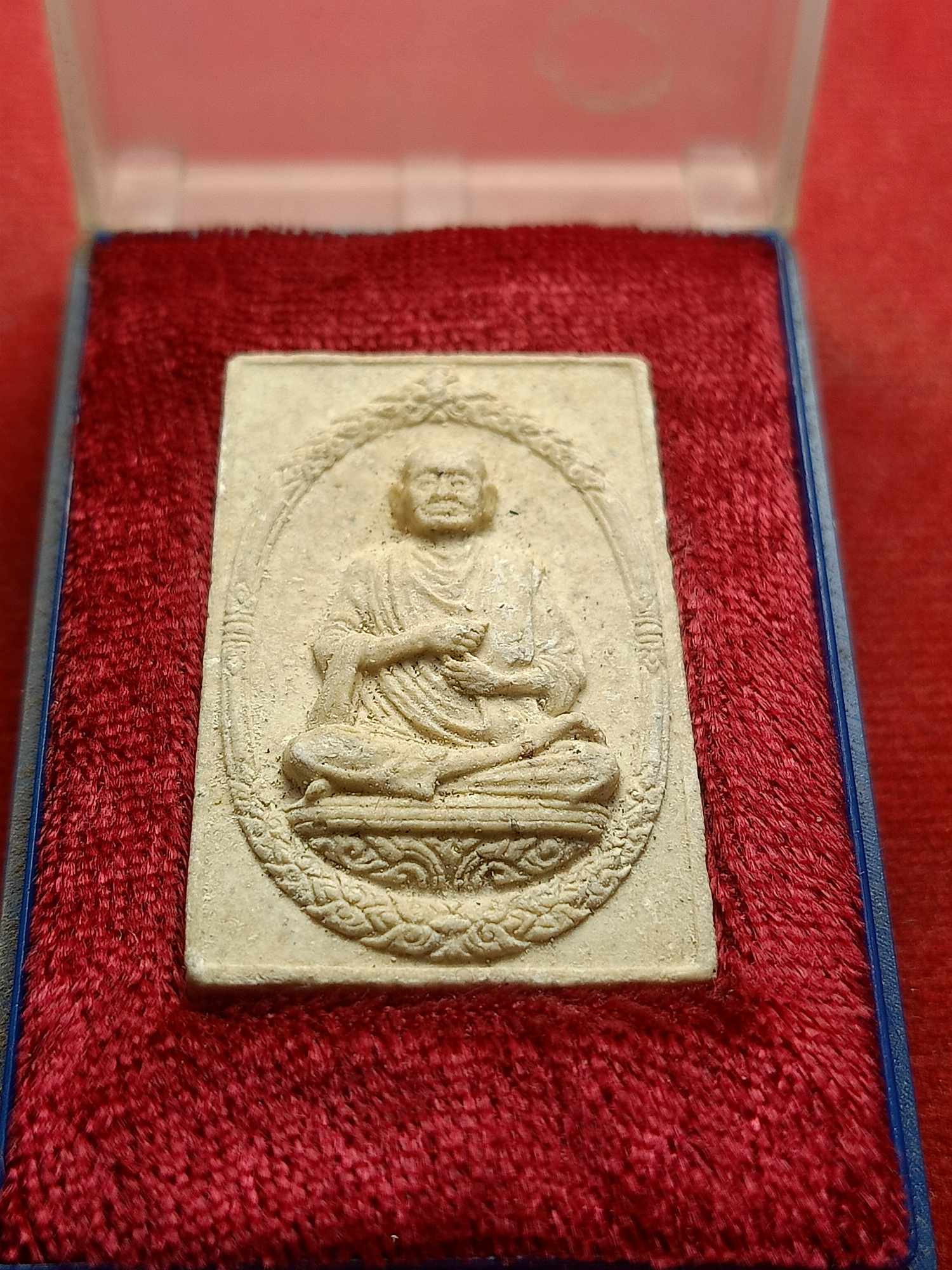 พระผงรูปเหมือนสมเด็จโต วัดระฆัง กทม. ปี 2533 พร้อมกล่อง (SKU-04208)