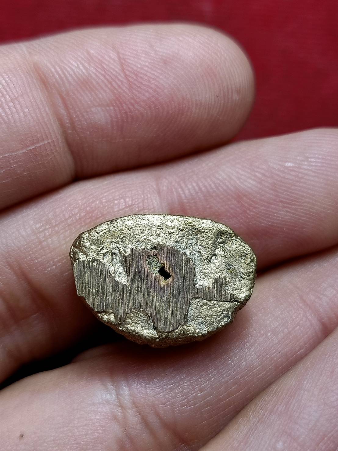 รูปหล่อโบราณเนื้อทองผสมรุ่นแรก หลวงพ่อเกิด วัดโพธิ์แทน จ.นครนายก (SKU-08517)