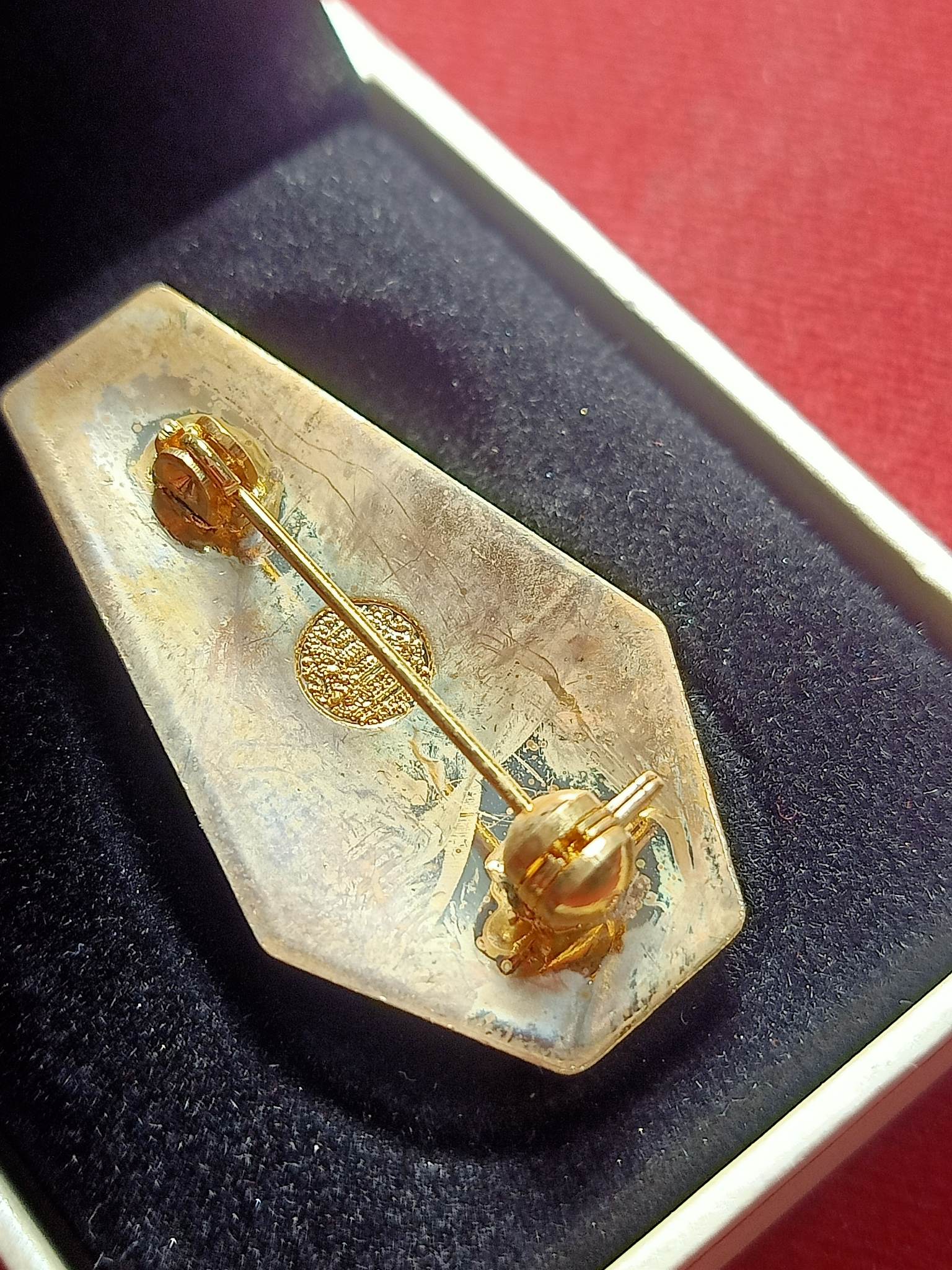 เข็มกลัด ภปร. พร้อมกล่อง ปี 2560 (SKU-02721)