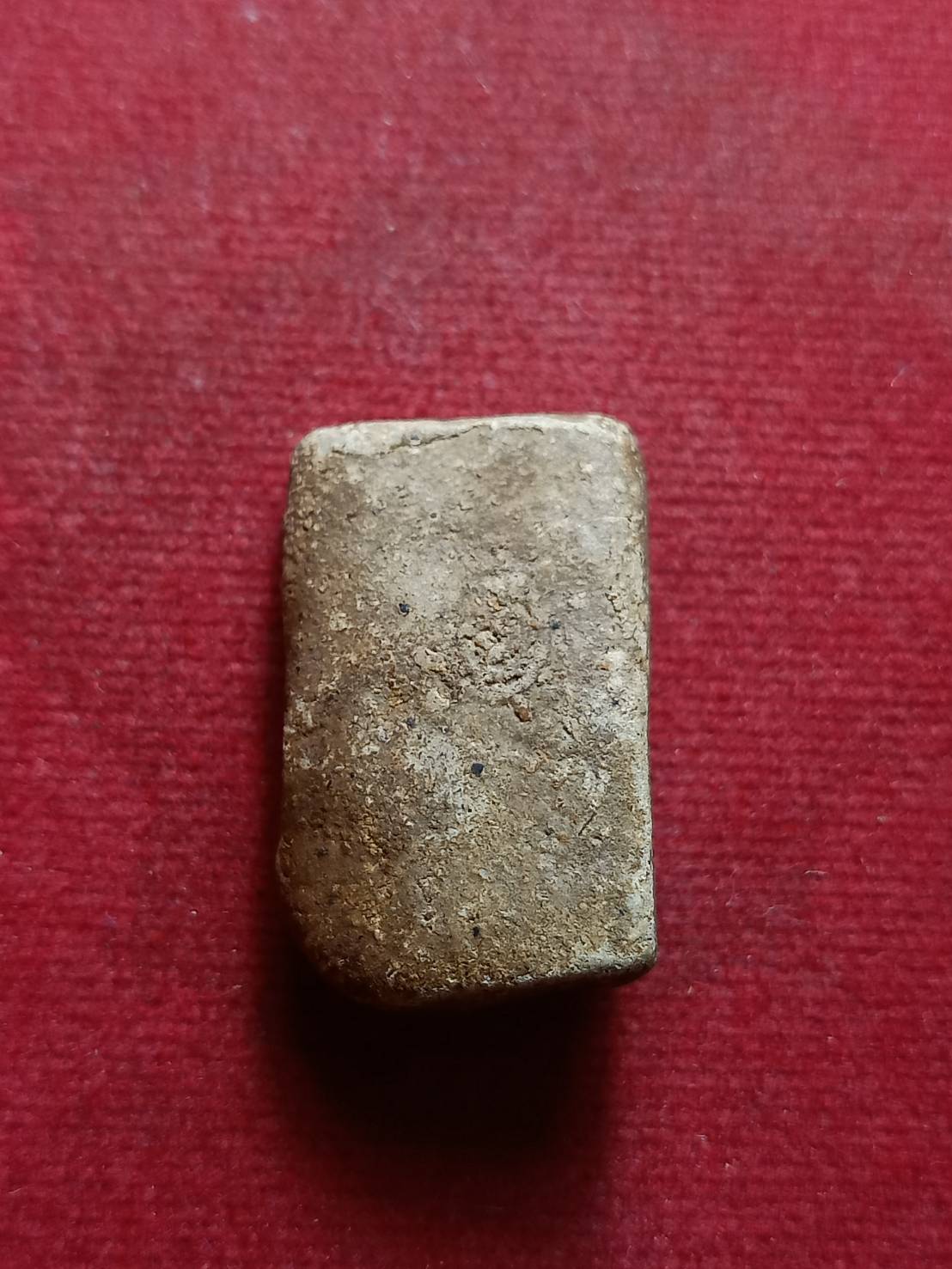 พระผงของขวัญ พิมพ์ประทานพร พระครูประกาศสมาธิคุณ วัดมหาธาตุ กรุงเทพฯ ปี 2506 (SKU-07658)