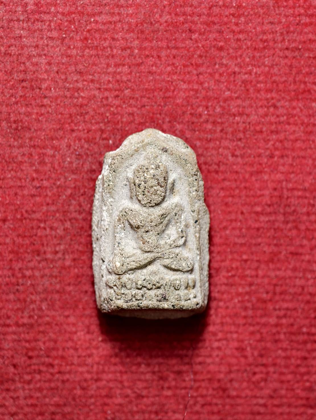 พระชัยวัฒน์เนื้อผง ปี 2485 เจ้าคุณศรี สนธิ์ วัดสุทัศน์ กรุงเทพ (SKU-13520)