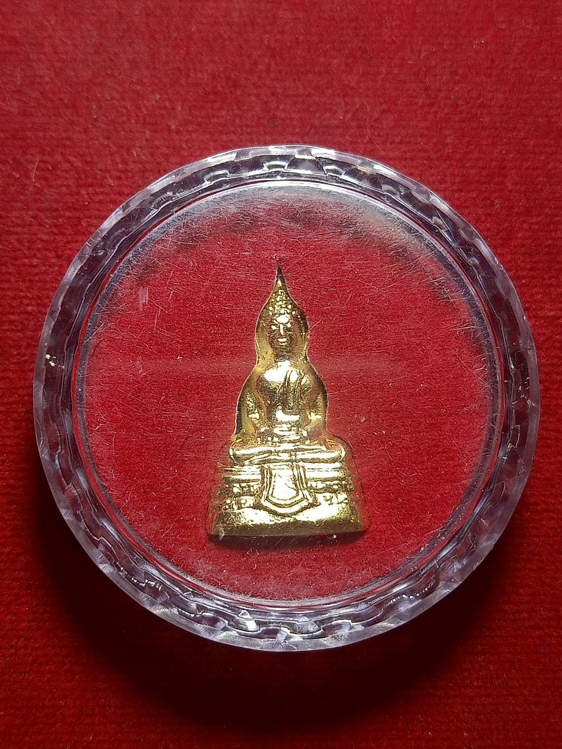 รูปหล่อหลวงพ่อโสธร วัดโสธรวรารามวรวิหาร จ.ฉะเชิงเทรา ปี 2555 (SKU-05885)