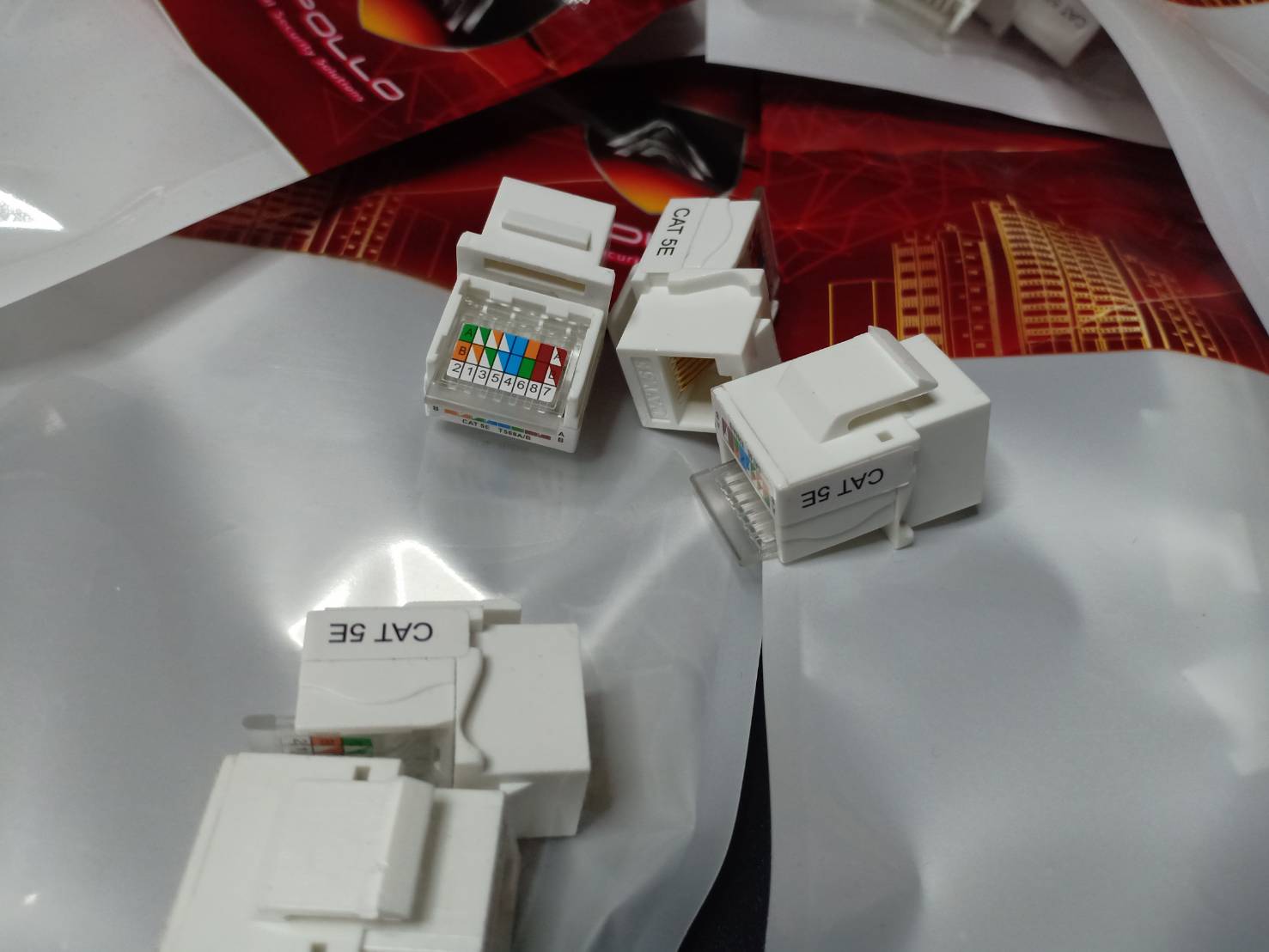 Apollo เต้ารับ RJ45 สำหรับ CAT5,CAT6