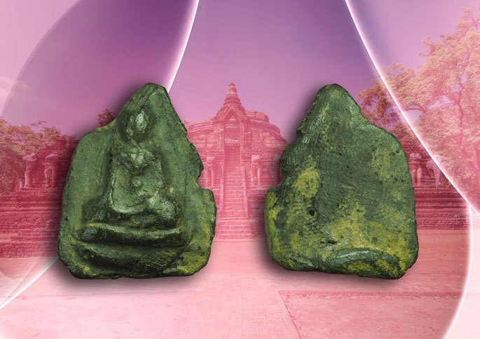 *40269 พระกรุนางกำแพงเพชร สภาพบิ่นมุนบน ไม่ถูกองค์พระ เนื้อดินเทาดำ (ถ้าสภาพสมบูรณ์ราคาหลักพันกลาง) 13