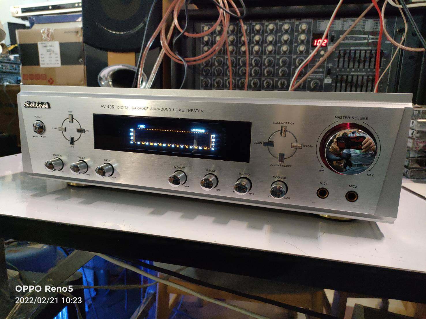 SAGA AV-406