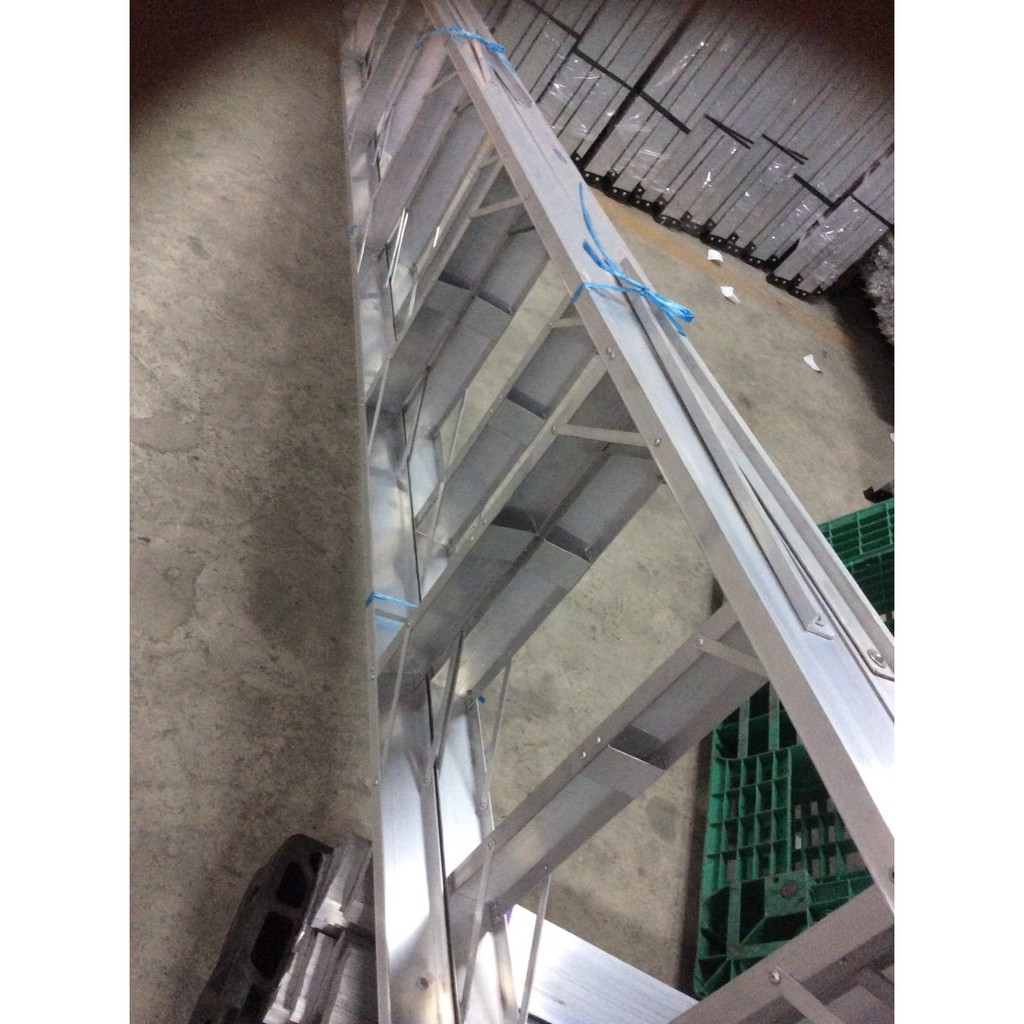 บันไดอลูมิเนียม 11-12 ขั้น ขาใหญ่ขึ้น-ลงได้ 2 ทาง รุ่นหนาพิเศษ BARCO(ราคารวมแวท) บันไดพับได้อลูมิเนียม