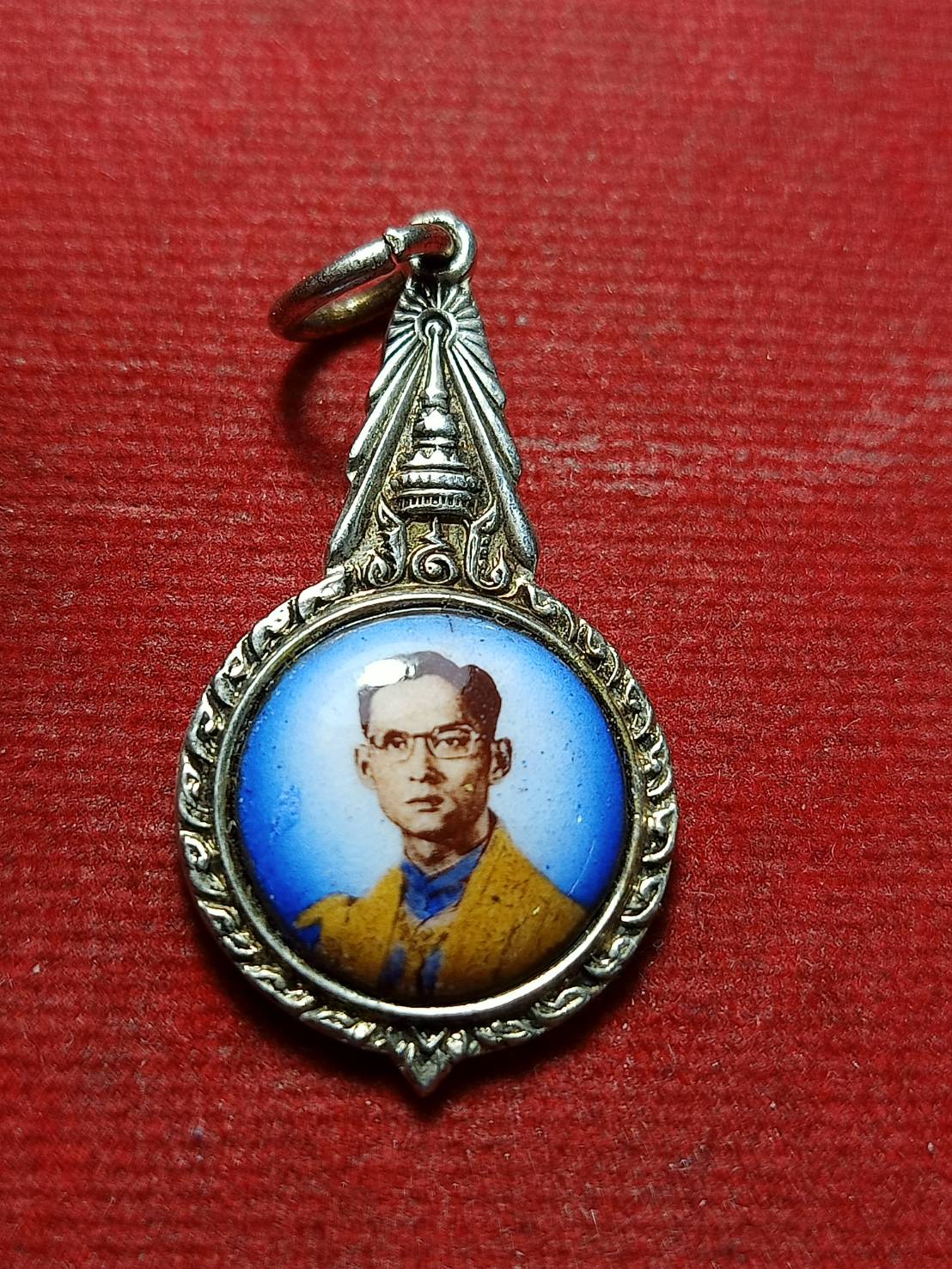 ล็อกเก็ตในหลวง ร.9 ที่ระลึกงานสมบัติไทย (SKU-11855)