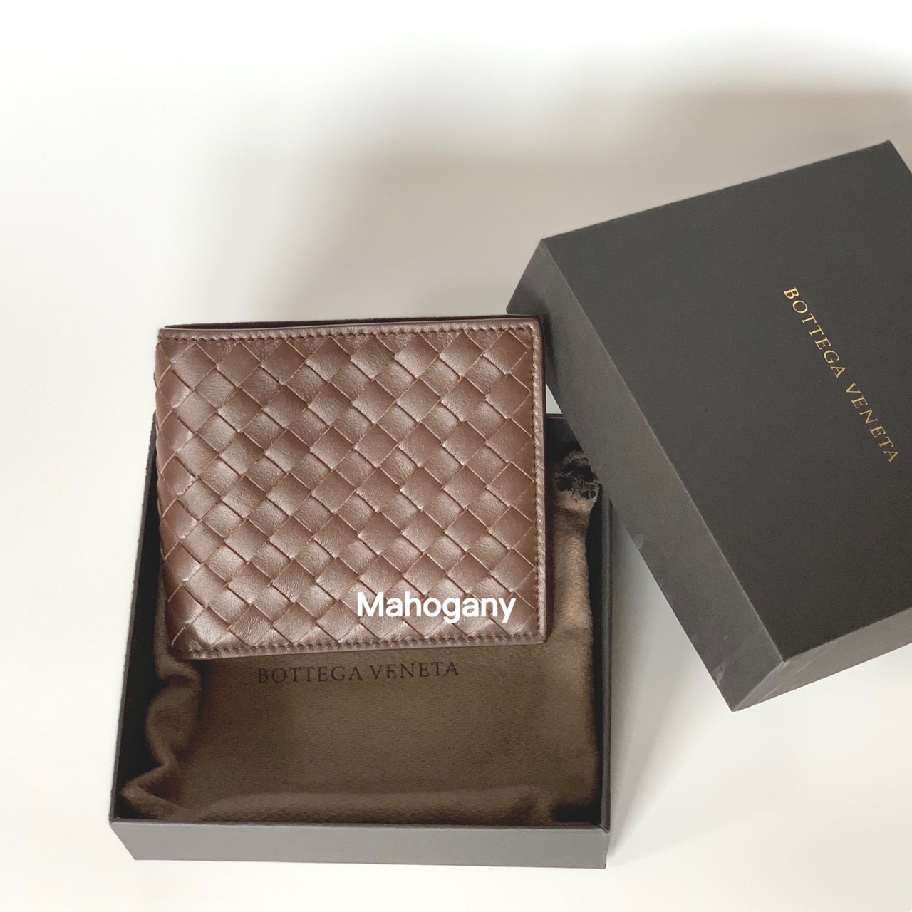 New Bottega Veneta men wallet , 8 cards
