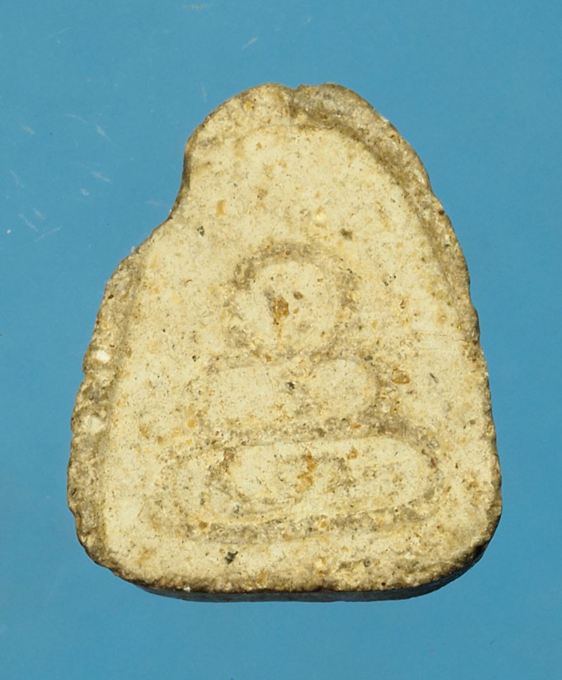 *30192 พระปิดตา หลังยันต์ น้ำเต้า เนื้อผงเก่า ไม่ทราบที่ 6