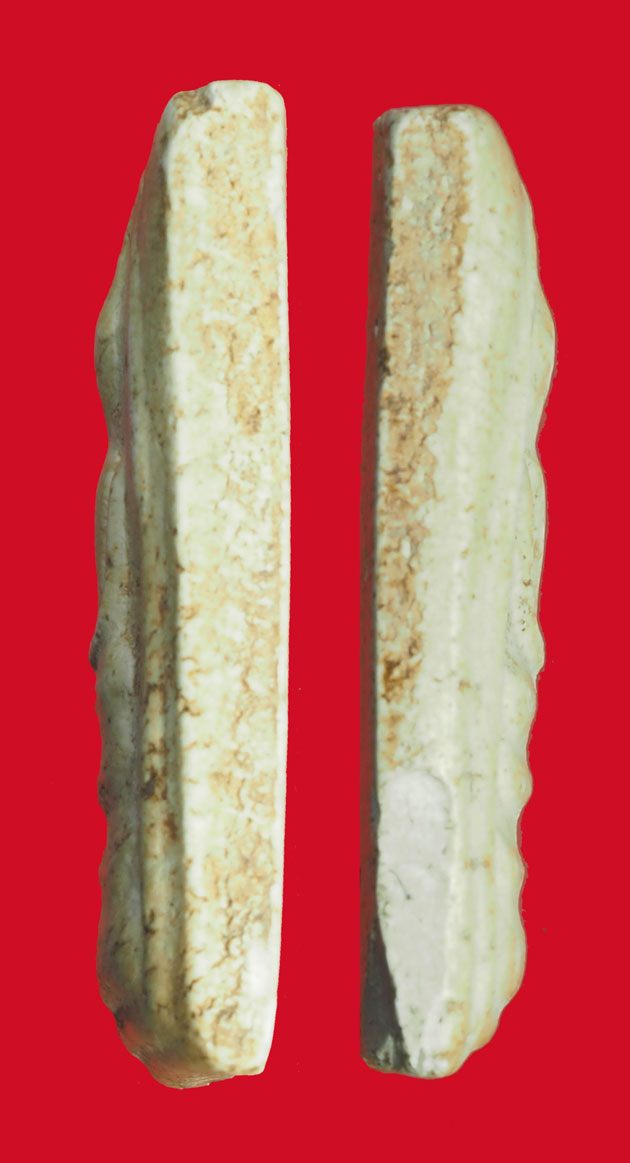 ขายแล้ว*35533 พระสมเด็จ พิมพ์ทรงเจดีย์ เนื้อผงน้ำมัน ไม่ทราบที่และปีสร้าง 9