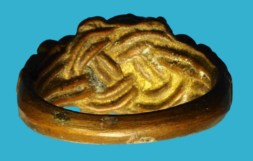 *36582 แหวนทองผสม หัวเมฆพัตร หลวงพ่ออิ่ม วัดหัวเขา สุพรรณบุรี (เจ้าของเดิมตะไบแต่งตัวแหวนและหัวเมฆพัตรเป็นหัวเหลี่ยม) 12