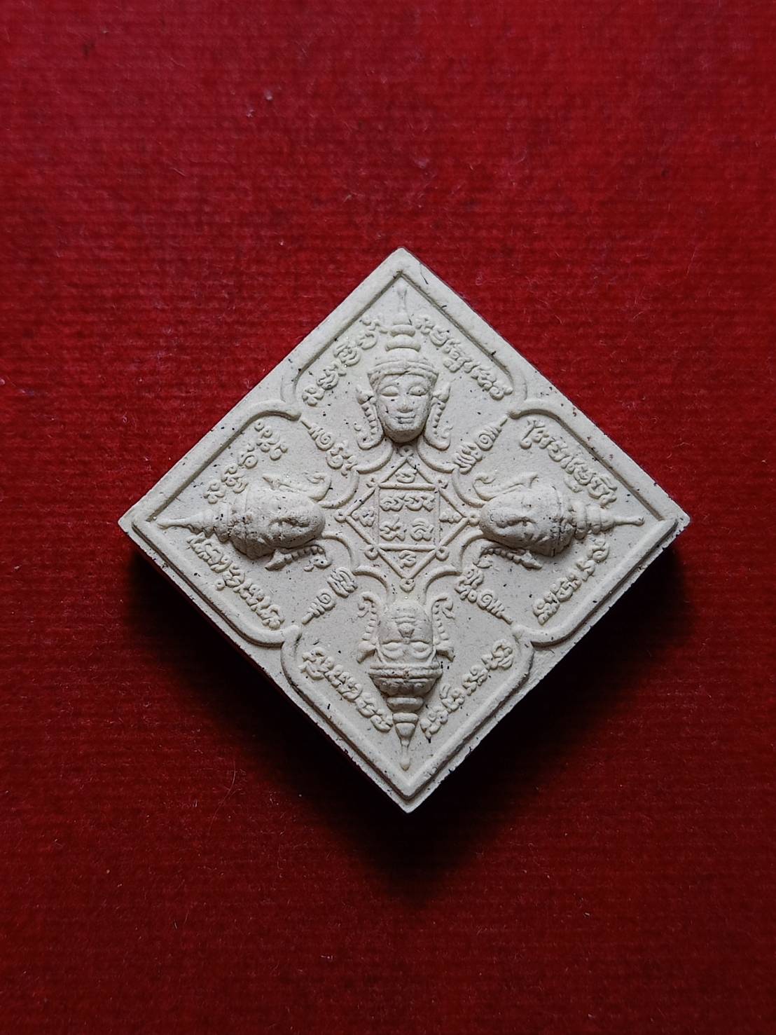 พระพรหมเนื้อผงรุ่นแจกแม่ครัว หลวงพ่อจรัญ วัดอัมพวัน จ.สิงห์บุรี (SKU-08147)