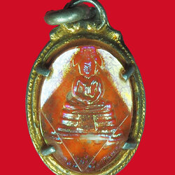 *32357 ล็อกเก็ตพระพุทธโสธร หลังปางนั่งสมาธิ เก่า ไม่ทราบที่และปีสร้าง 4