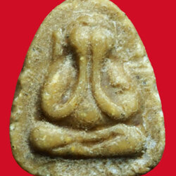 *36860 พระปิดตา เนื้อผงน้ำมัน เก่าพอมีอายุ ไม่ทราบที่และปีสร้าง 6