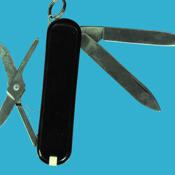 *39091 มีดวิคตอรี่น็อคสวิสเซอร์เเลนด์ เหมาะสำหรับพกพาแกะกรอบพระพลาสติกและสแตนเลส 17