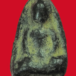 *33874 พระพิมพ์สมาธิ ขนาดเก่าเม็ดน้อยหน่า เนื้อดินดำ ไม่ทราบที่และปีสร้าง 9.1