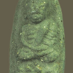 *39333 พระหลวงพ่อทวดหนอน เนื้อผงผสมว่าน ไม่ทราบที่และปีสร้าง 11