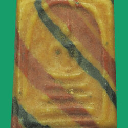 *33677 พระสมเด็จคะแนน สายรุ้ง เนื้อผงน้ำมัน ไม่ทราบที่และปีสร้าง 9