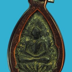 ขายแล้ว*40474 พระพิมพ์สมาธิ เนื้อดินเก่าพอมีอายุ เลี่ยมพลาสติกเก่าวินเทจ ไม่ทราบที่ 3