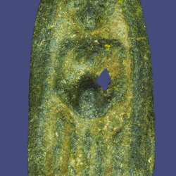 *40072 พระพิมพ์ปางอุ้มบาตร เนื้อชินเขียว มีไขปานดำครบสูตร 13