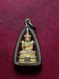 รูปหล่อพระแก้วมรกต วัดพระศรีรัตนศาสดาราม กรุงเทพ สำนักพระราชวังจัดสร้าง (SKU-10827)