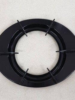 LUCKY FLAME ขาตั้งหม้อ กระทะ เตาแก๊สลัคกี้เฟลม รูปวงรี รุ่น LF-2002S ขนาด 25x20 ซม.