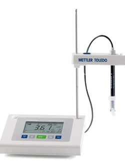 pH meters แบบตั้งโต๊ะ, F20 FiveEasy,with LE 438 (pH/Temp Electrode),ยี่ห้อ Mettler-Toledo F20-LE438